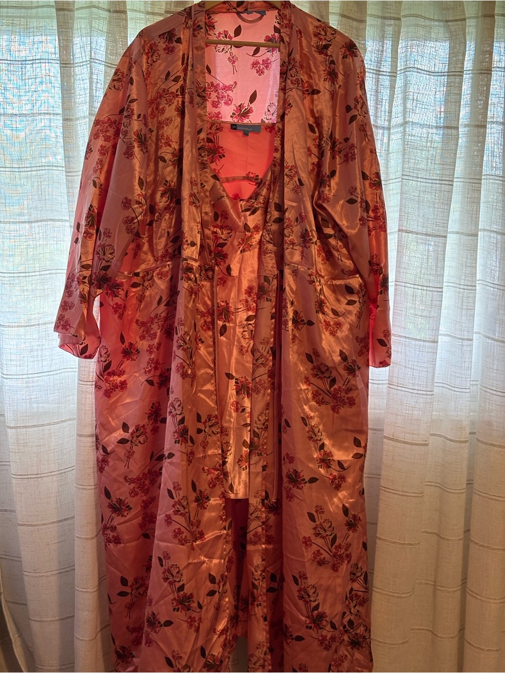 Silky Floral Long Robe and Slip Set - Pink